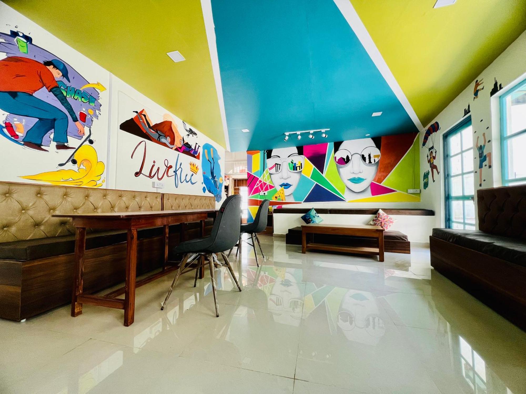 Live Free Hostel, Mcleodganj McLeod Ganj Zewnętrze zdjęcie