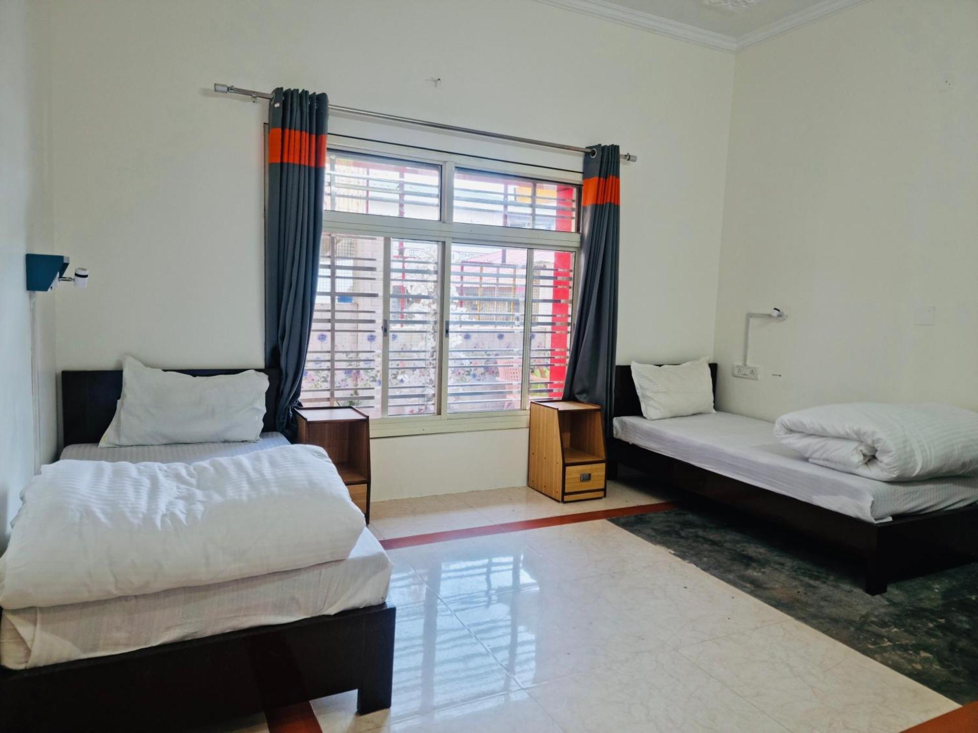 Live Free Hostel, Mcleodganj McLeod Ganj Zewnętrze zdjęcie